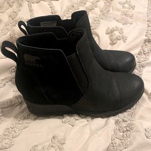 SOREL Evie Wedge Pull-on Boot (Black)